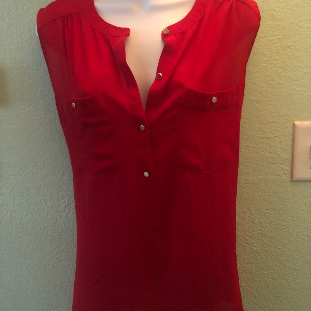 Clothes - Picture 6 of 15